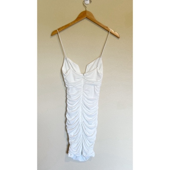 Selfie Leslie Good Vibes Deep V-Neckline Ruched Mini Dress White S - Picture 6 of 12
